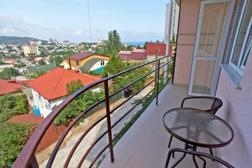 Гостиница Южный Домик Алушта-96