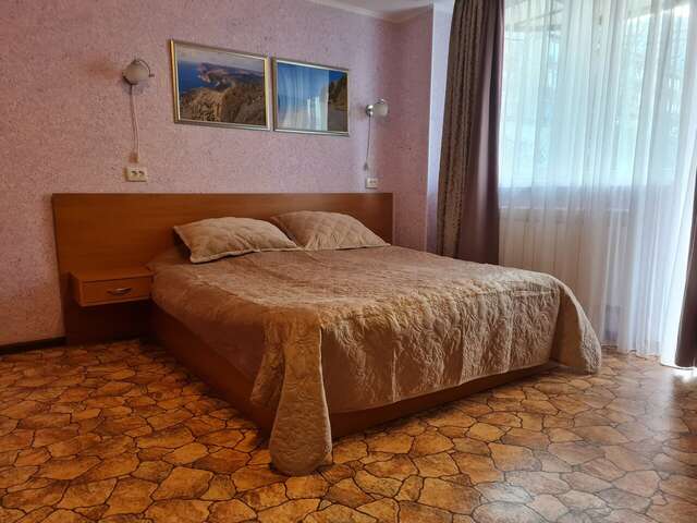 Гостиница Южный Домик Алушта-106